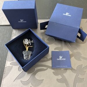 Swarovski Crystal Flower Figurine in Clear and Gold